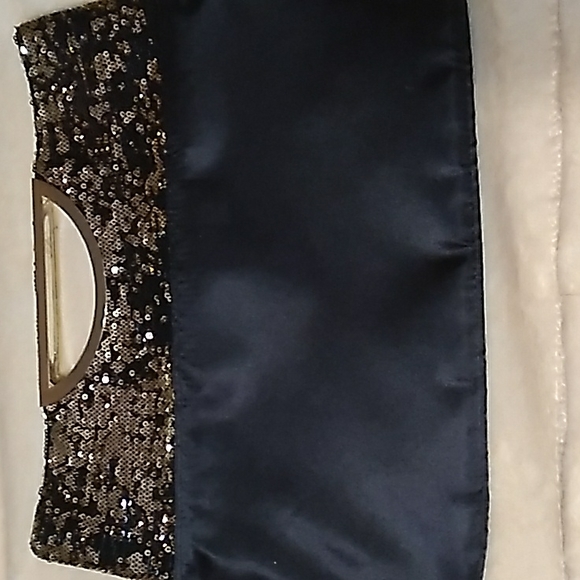 Black Satin Handbag/Clutch With Golden Sequin Golden Hardware - Picture 5 of 6
